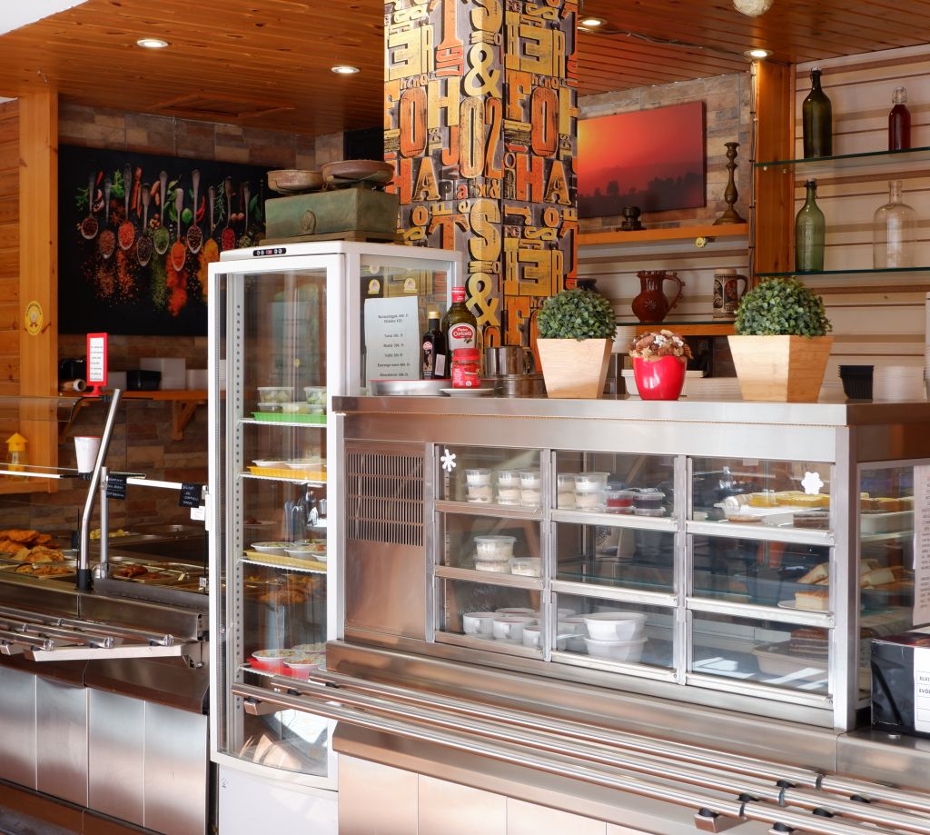 Kajashop.hu: Barátságos, otthonos hangulatú étterem és kifőzde a 13. kerületben a Béke téren.